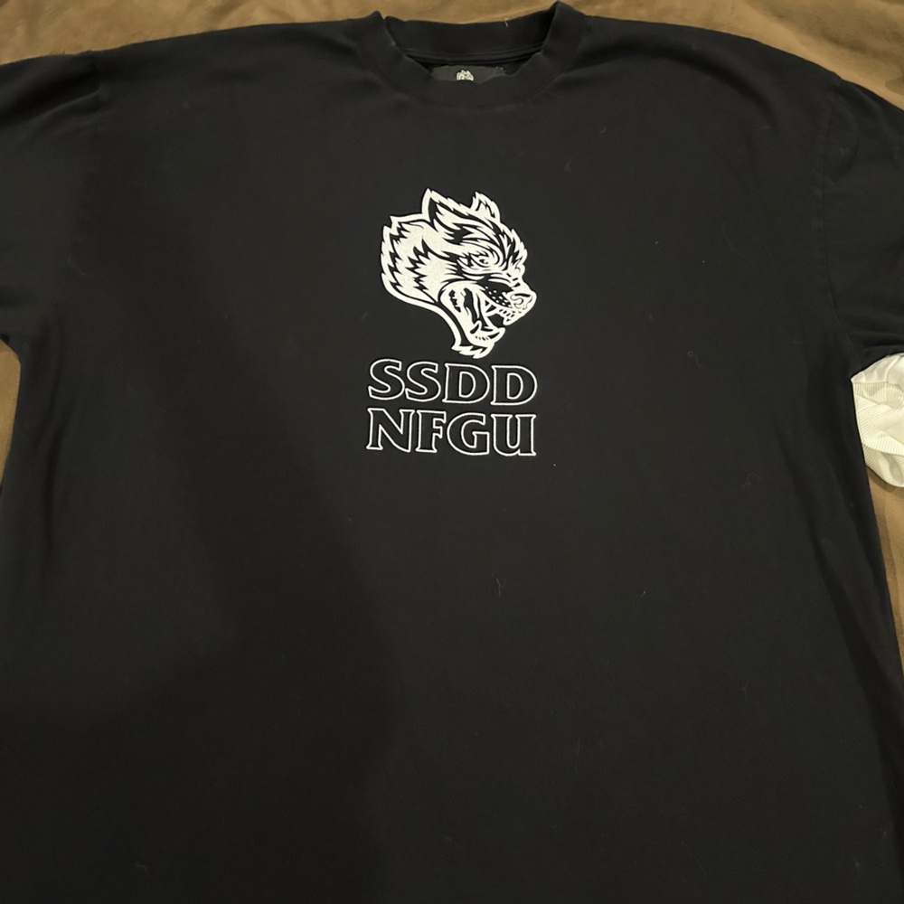 Darc Sport SSDD NFGU Black Graphic T-Shirt oversized fit L-XL